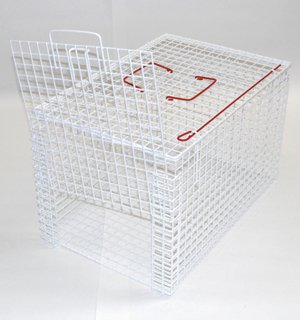 Kooi queens 56Lx38Bx38H cm met zijsas geplastificeerd